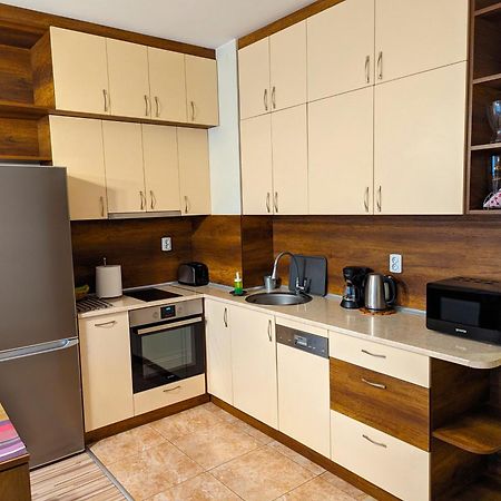Business And Leisure Apartments In Mladost 2 With Free Garage 索菲亞 外观 照片